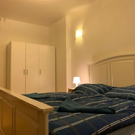 アパート Fantastic 5 Bedroom Duplex In The Old Town プラハ